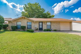 401 Starling Drive, Mesquite, TX 75149