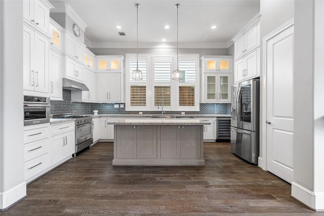 8819 Kolbe Bend Lane, Houston, TX 77080