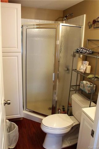 752 Preston Island, Orion Twp, MI 48362