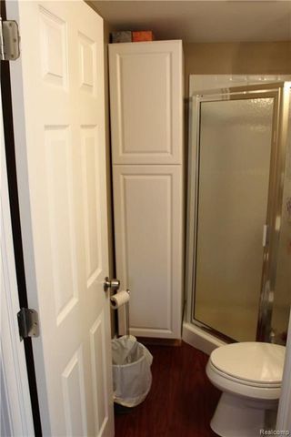 752 Preston Island, Orion Twp, MI 48362