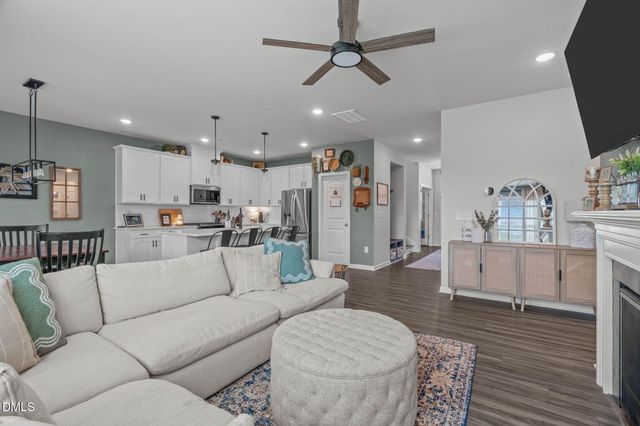 1101 Prewitt Ranch Drive, Holly Springs, NC 27540