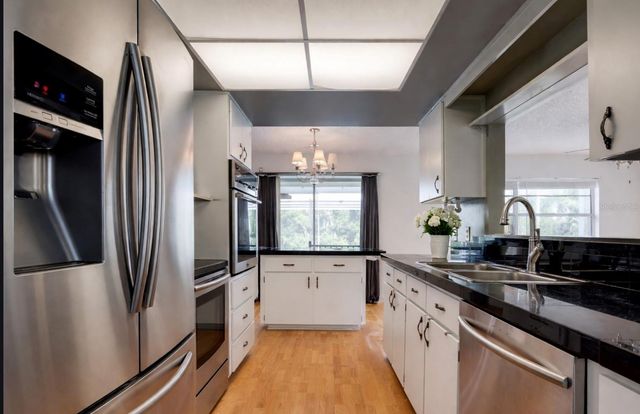 1220 COUNTRY CLUB ROAD, Eustis, FL 32726