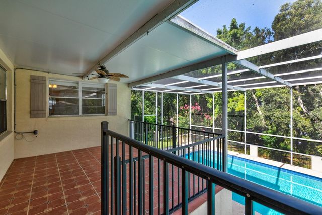 1220 COUNTRY CLUB ROAD, Eustis, FL 32726