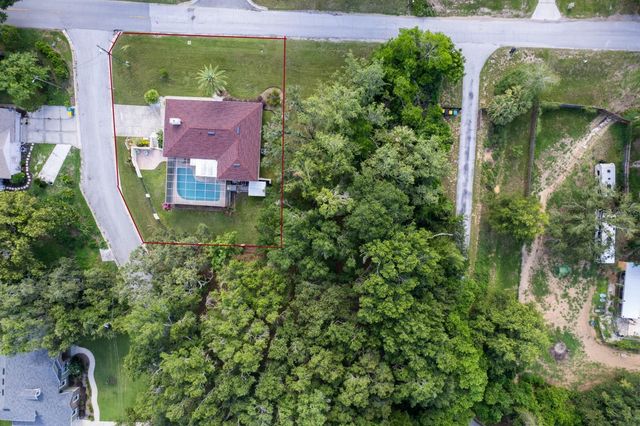 1220 COUNTRY CLUB ROAD, Eustis, FL 32726