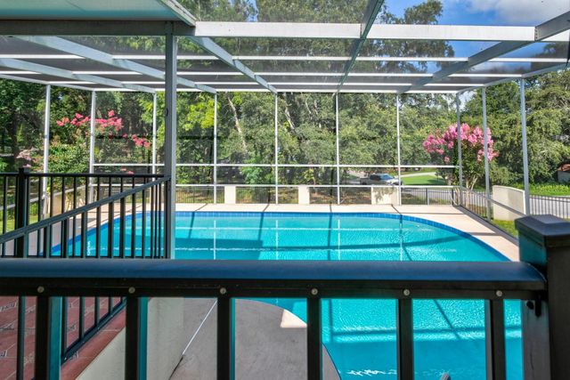 1220 COUNTRY CLUB ROAD, Eustis, FL 32726