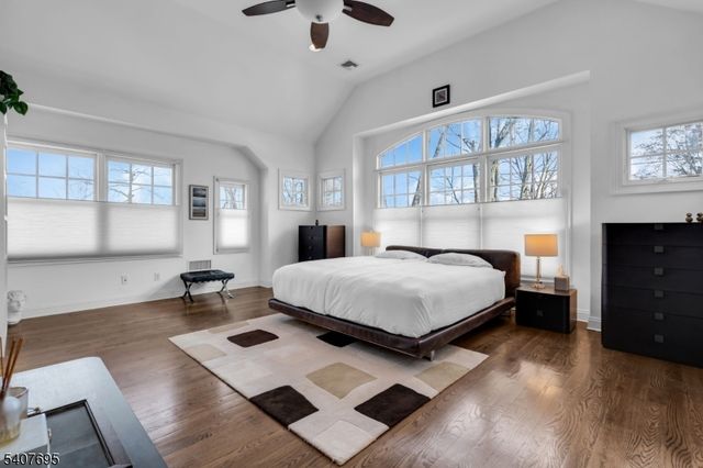 28 Falmouth Rd, Chatham Twp., NJ 07928