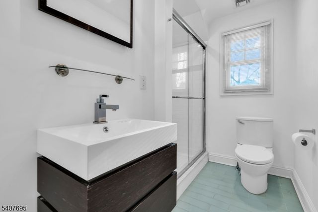 28 Falmouth Rd, Chatham Twp., NJ 07928