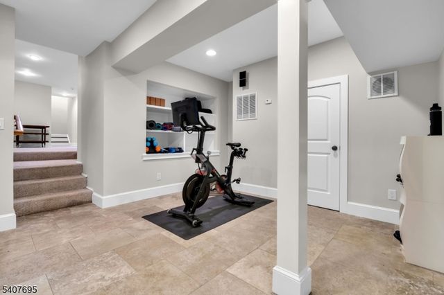 28 Falmouth Rd, Chatham Twp., NJ 07928