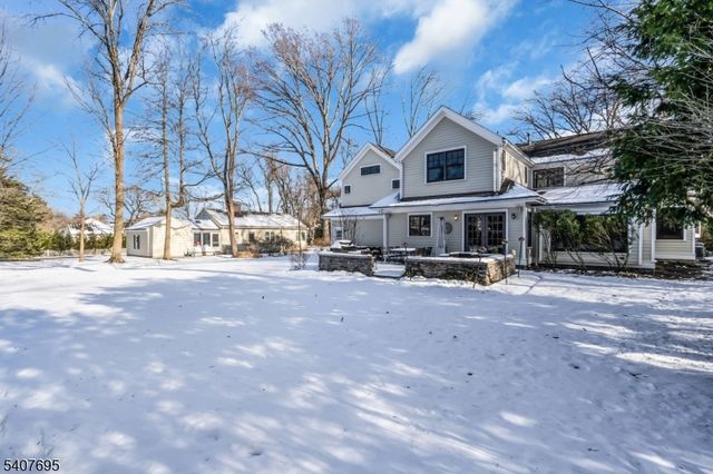 28 Falmouth Rd, Chatham Twp., NJ 07928