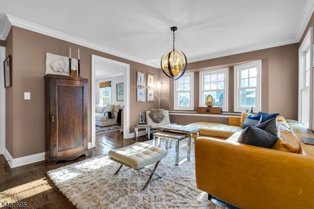 28 Falmouth Rd, Chatham Twp., NJ 07928