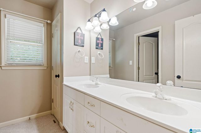 113 SOUTHVIEW TERRACE, Hoover, AL 35244