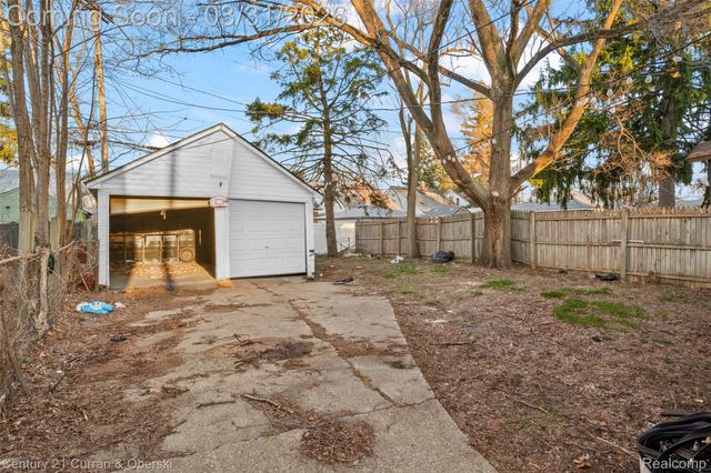 18955 Goulburn Street, Detroit, MI 48205