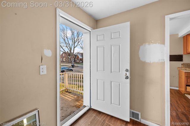 18955 Goulburn Street, Detroit, MI 48205