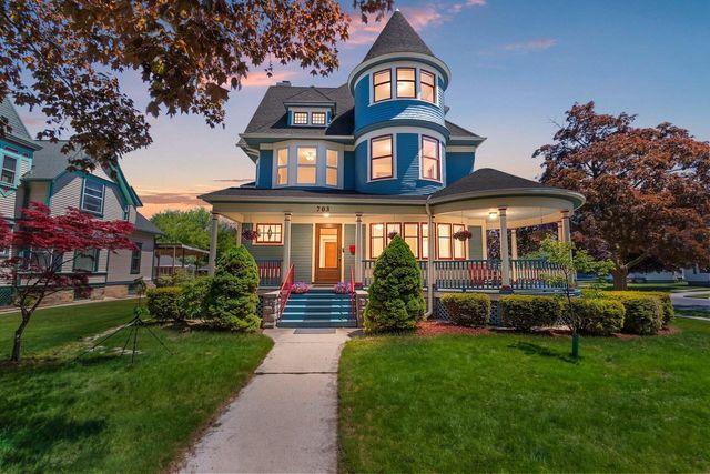 703 N 6th STREET, Manitowoc, WI 54220