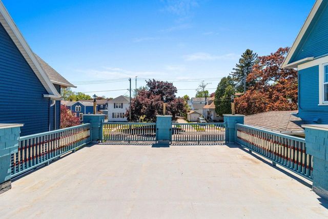 703 N 6th STREET, Manitowoc, WI 54220