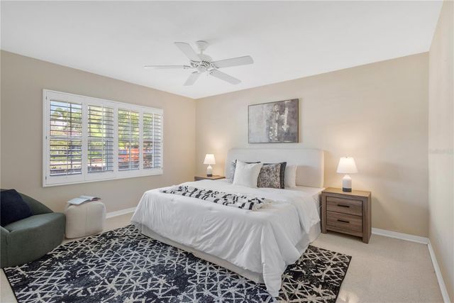 2400 ANDALUSIA WAY NE, St Petersburg, FL 33704