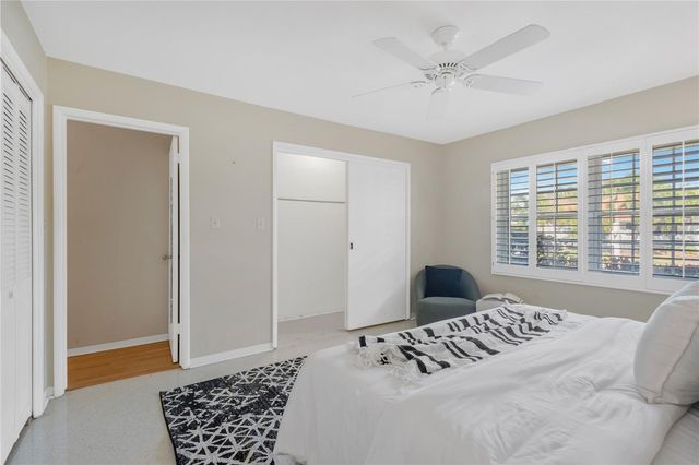 2400 ANDALUSIA WAY NE, St Petersburg, FL 33704