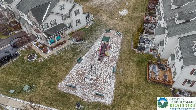 1092 King Way, Upper Macungie Twp, PA 18031