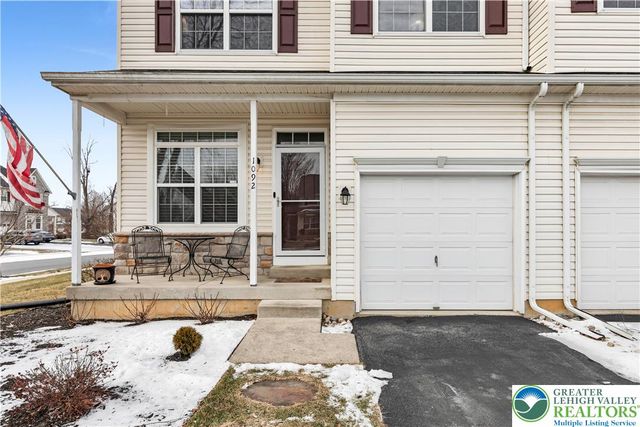 1092 King Way, Upper Macungie Twp, PA 18031