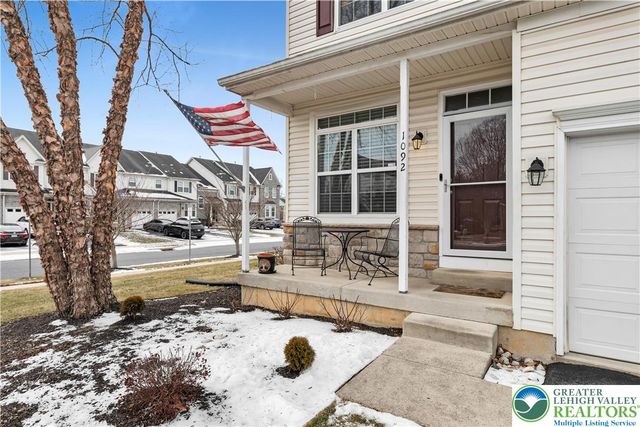 1092 King Way, Upper Macungie Twp, PA 18031