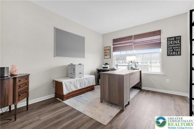 1092 King Way, Upper Macungie Twp, PA 18031