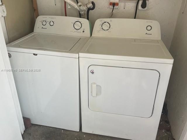 18850 NW 57th Ave 308, Hialeah, FL 33015