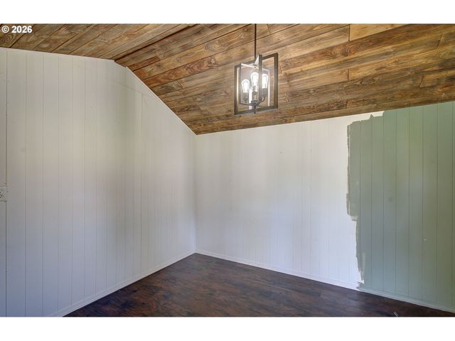 964 G St, Washougal, WA 98671