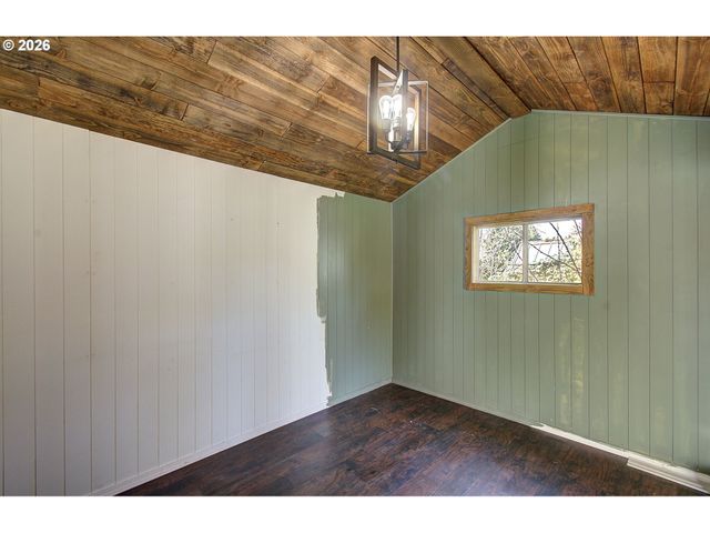 964 G St, Washougal, WA 98671