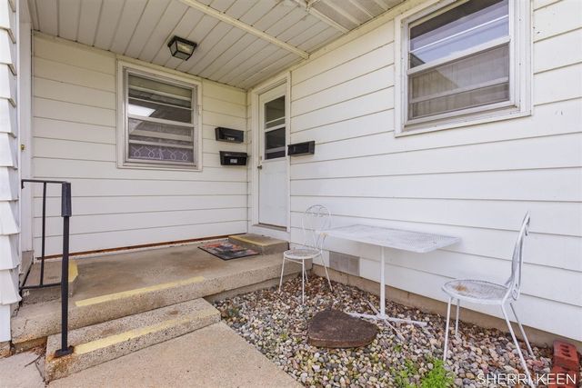 3371 Division Avenue, Grandville, MI 49418