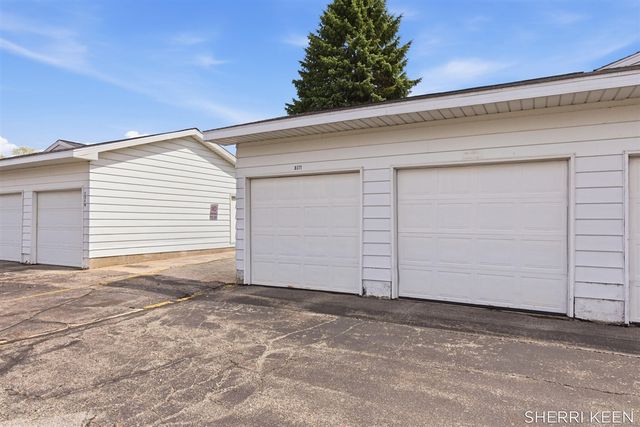 3371 Division Avenue, Grandville, MI 49418
