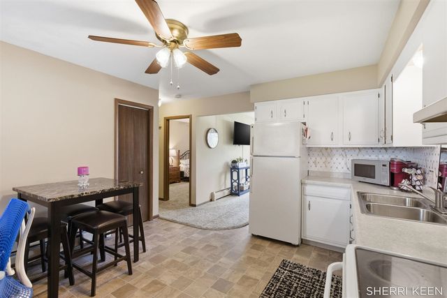 3371 Division Avenue, Grandville, MI 49418