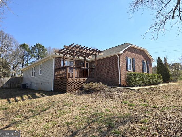 125 Planters Walk, Locust Grove, GA 30248