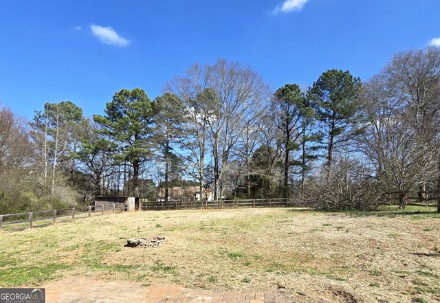 125 Planters Walk, Locust Grove, GA 30248