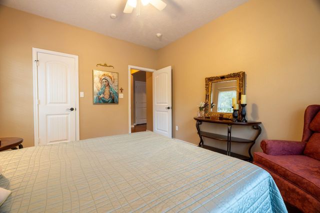 203 Lariat Lane, Livingston, TX 77351