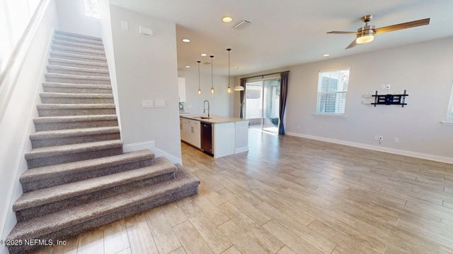 7030 AZALEA GROVE Drive, Jacksonville, FL 32258