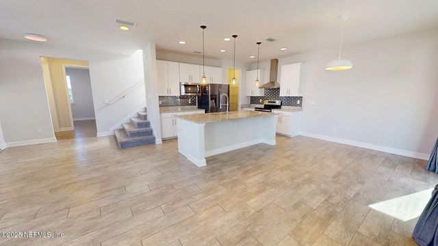 7030 AZALEA GROVE Drive, Jacksonville, FL 32258