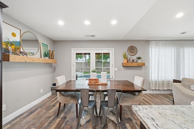 915 S Laguna Street, Visalia, CA 93292