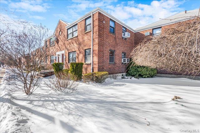 15-28 160th Street 6-29, Whitestone, NY 11357