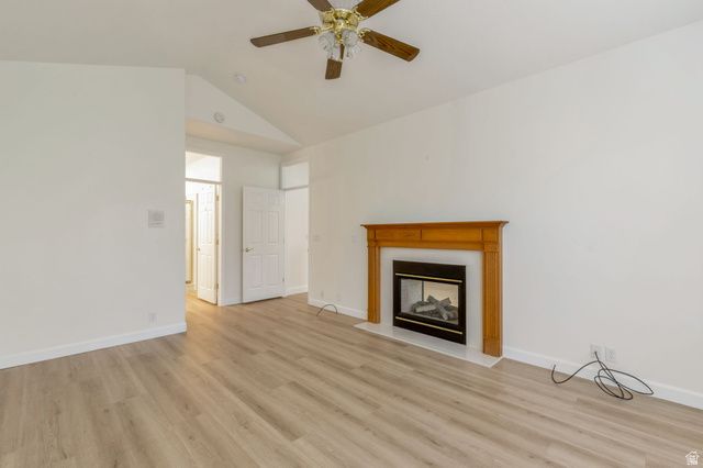 542 E LAND RUSH DR, Midvale, UT 84047
