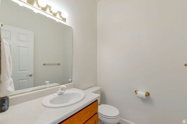 542 E LAND RUSH DR, Midvale, UT 84047
