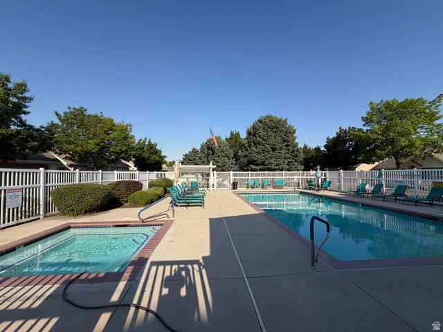 542 E LAND RUSH DR, Midvale, UT 84047