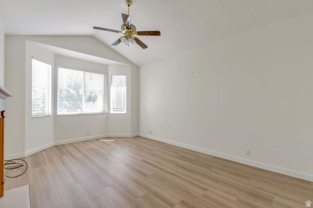 542 E LAND RUSH DR, Midvale, UT 84047