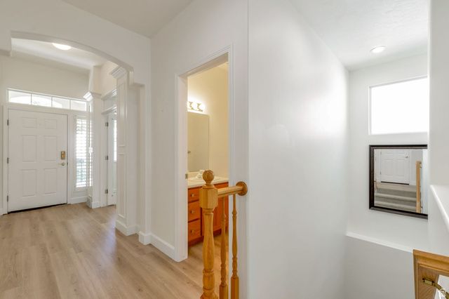 542 E LAND RUSH DR, Midvale, UT 84047