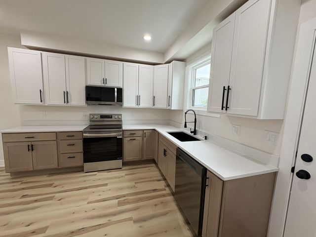 207 Fifth Avenue, Dayton, KY 41074
