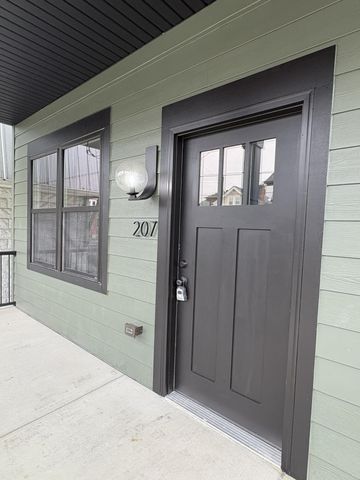 207 Fifth Avenue, Dayton, KY 41074