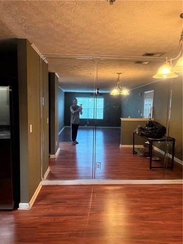 13304 Fairington ridge Circle L4, Lithonia, GA 30038