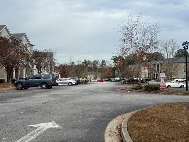 13304 Fairington ridge Circle L4, Lithonia, GA 30038