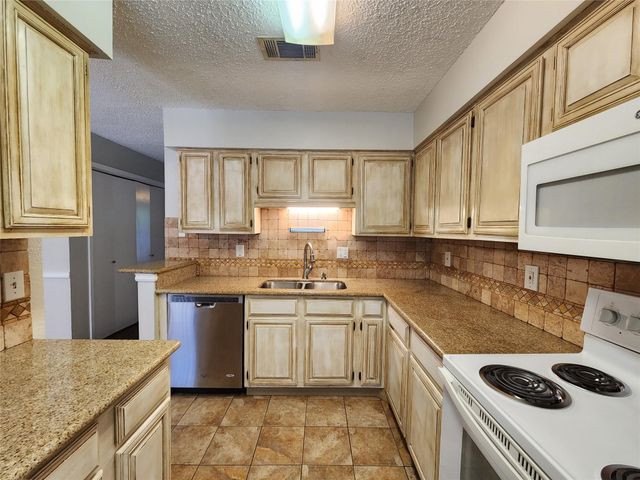 17742 Kings Park Lane, Houston, TX 77058