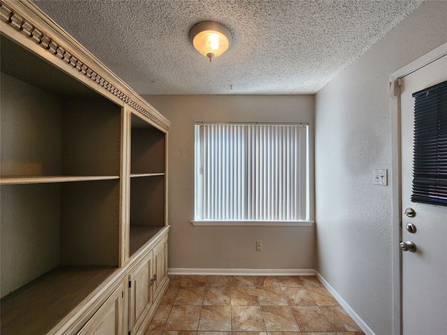 17742 Kings Park Lane, Houston, TX 77058