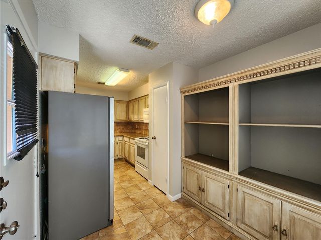 17742 Kings Park Lane, Houston, TX 77058